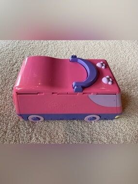 Vintage pound puppies playset